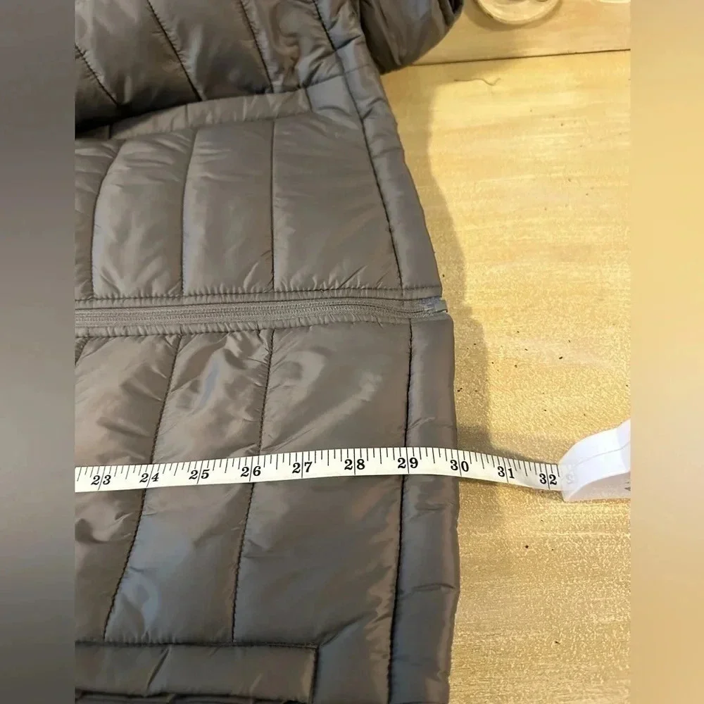 NWTS. TRUE‎ Religion Puffer Jacket